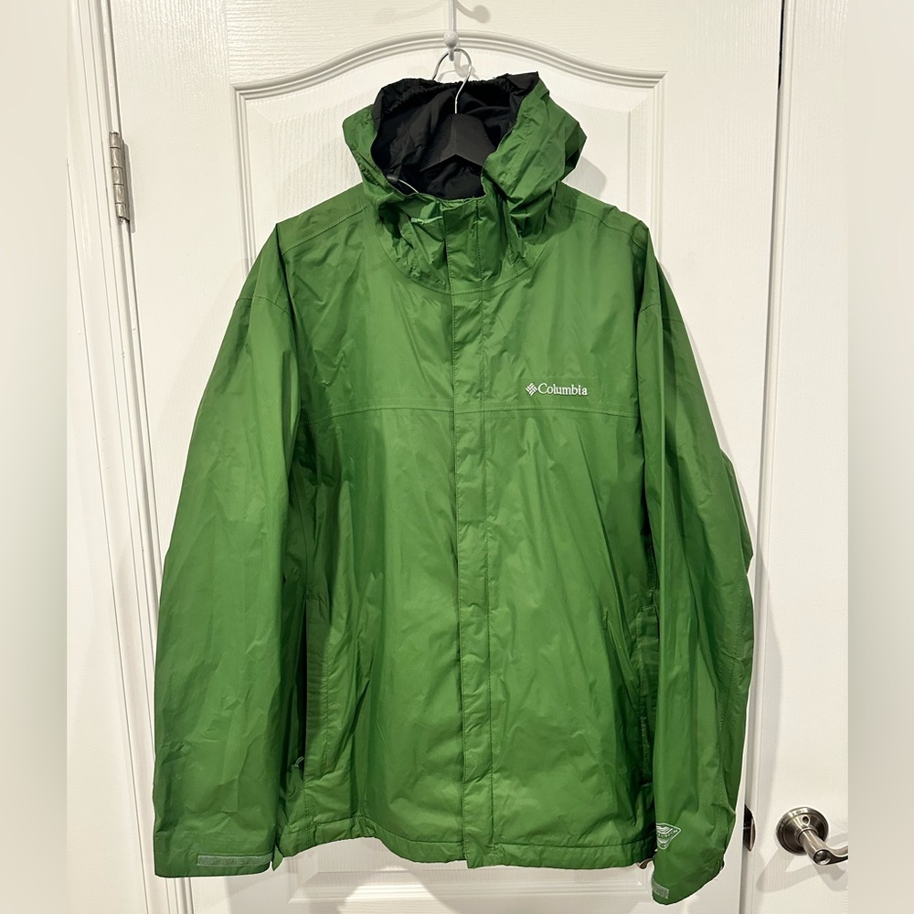 Columbia Men's Green OMNI-TECH Waterproof & Breathable Rain Jacket, Size XL